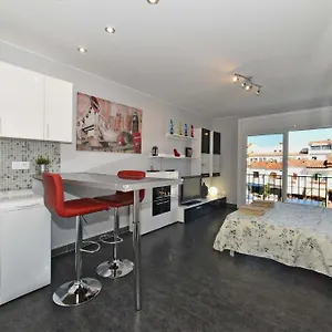 D-lux Studio Apartamento